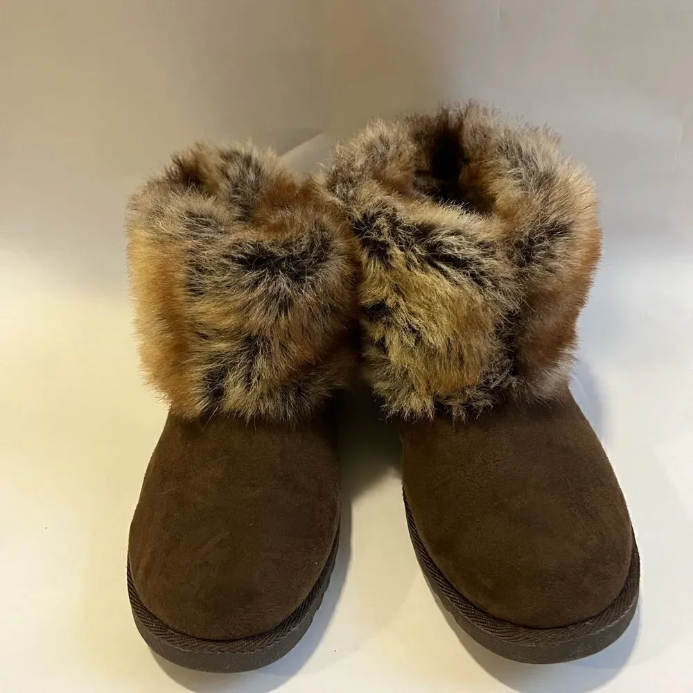 Mossimo Ankle Fur boots size 8